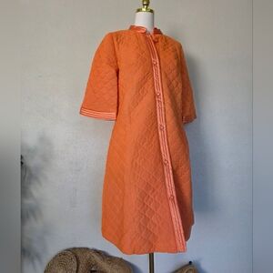 Retro 1960s Quilted  Housecoat | NWT Evelyn Pearson Vintage Robe |